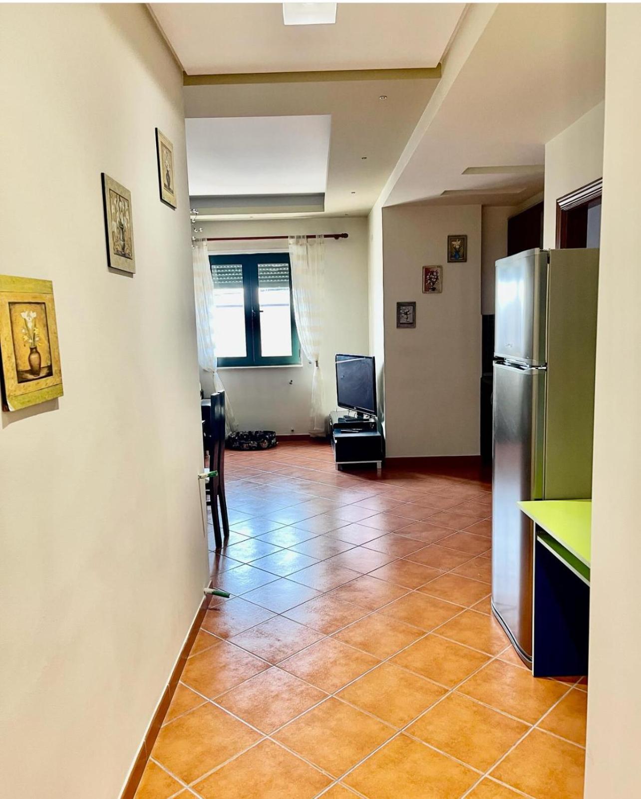 City Center Apartment Galeria Tirana Eksteriør billede